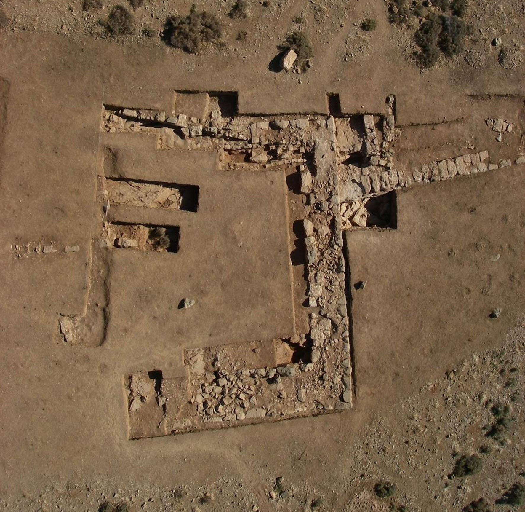 Les fortifications hellénistiques de Cyrrhus-Nebi Houri : étude ...