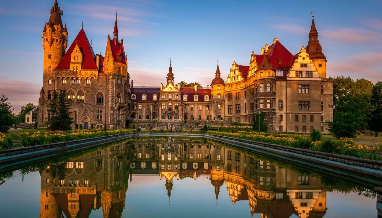 Château de Moszna, la forteresse enchantée avec 99 tours et 365 chambres