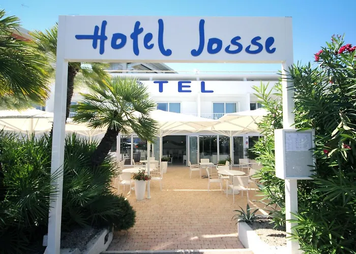 Hôtels à Antibes près de la plage